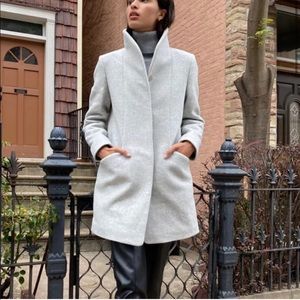 Aritzia cocoon jacket “short version”, size XS, light grey